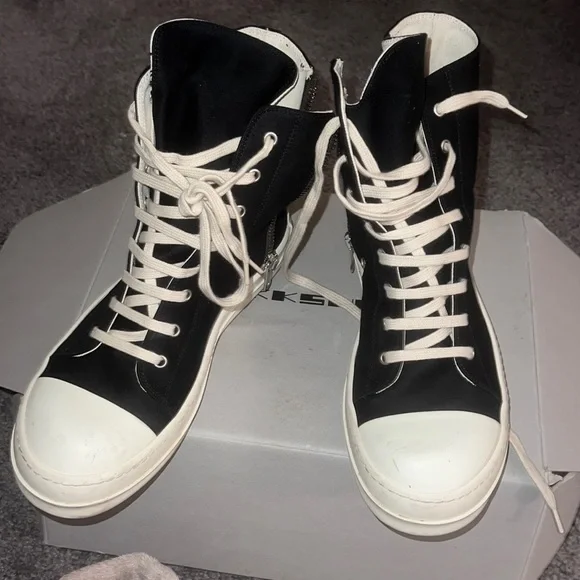 Rick Owens | Shoes | Rick Owens Size42 Brand New Worn Time  display picture 3